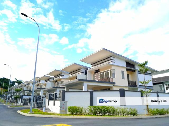 House for sale in Sendayan Village, Negeri Sembilan