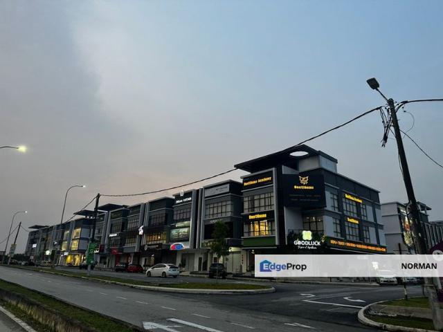 Shop for rent in Sendayan Village, Negeri Sembilan