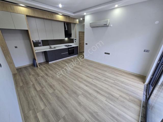 Hüsnü Karakaş Mahallesi, Kepez içerisinde kiralık mülk