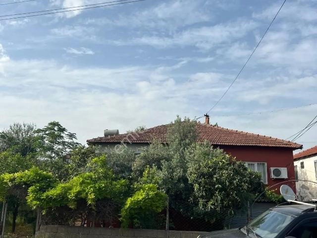 Fatih Mahallesi, Kepez içerisinde satılık Villa