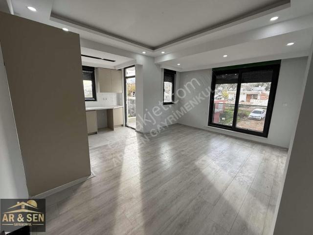 Kepez, Antalya içerisinde satılık mülk