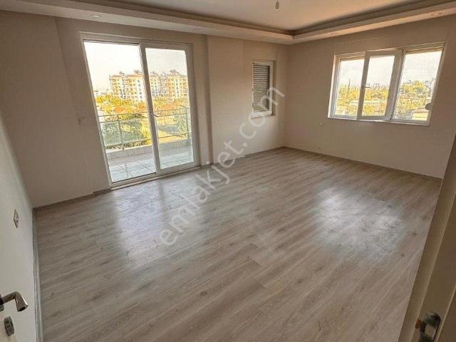 Kepez, Antalya içerisinde satılık mülk