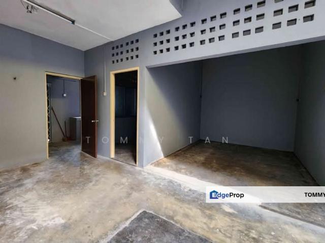 Shop for rent in Kepong, Kuala Lumpur
