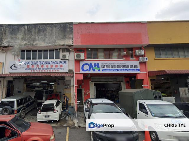 Warehouse for rent in Country Heights Damansara, Kuala Lumpur
