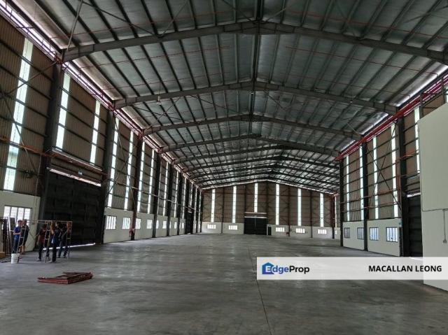 Warehouse for rent in Petaling, Alam Impian