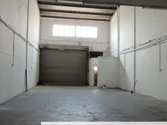 Warehouse for rent in Petaling, Alam Impian