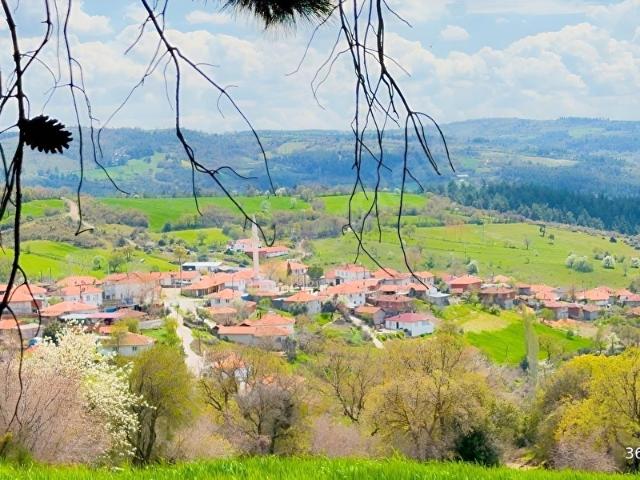 Karahaliller, Kepsut içerisinde satılık Arsa