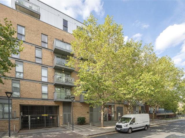 Apartment for rent in London Borough of Tower Hamlets, Greater London