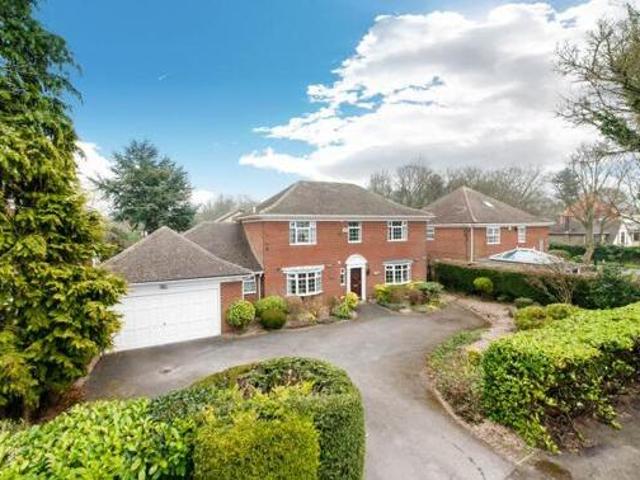 House for sale in Gilroyd, Barnsley