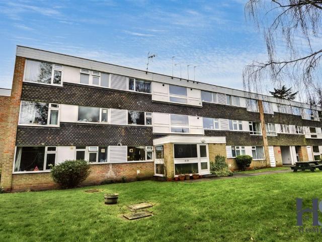 Apartment for rent in Elmdon Heath, Solihull