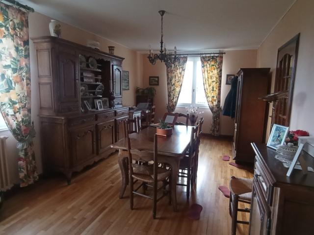 Maison vente à Guingamp, Bretagne