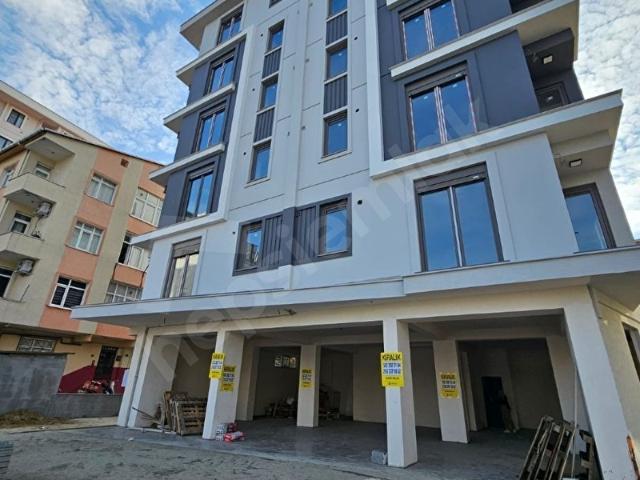 Kartal, İstanbul içerisinde satılık Dükkan