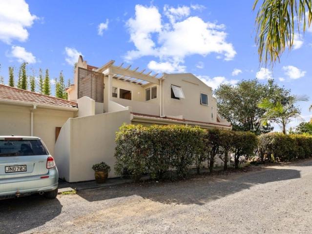 Apartment for rent in Karetu, Northland