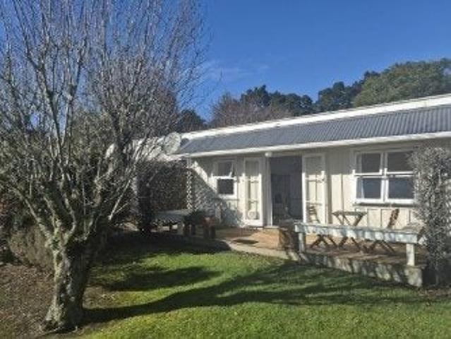 Apartment for rent in Karetu, Northland