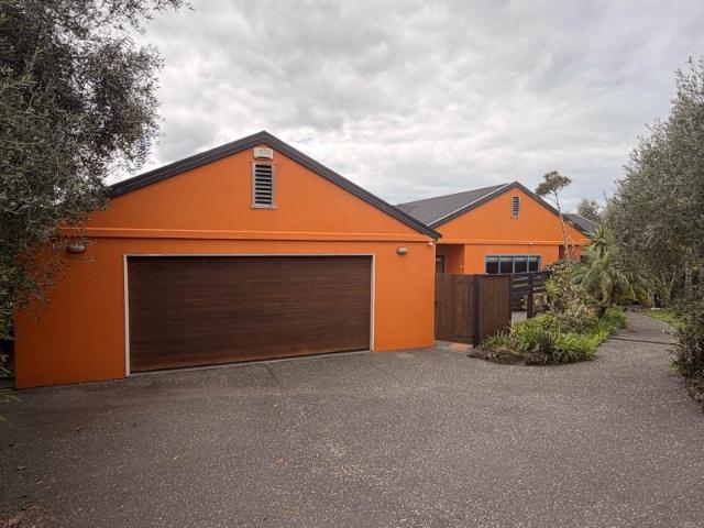 House for rent in Amsharlo Estate, Bay of Islands