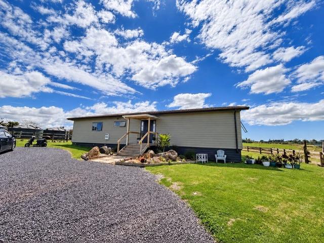 House for rent in Amsharlo Estate, Bay of Islands