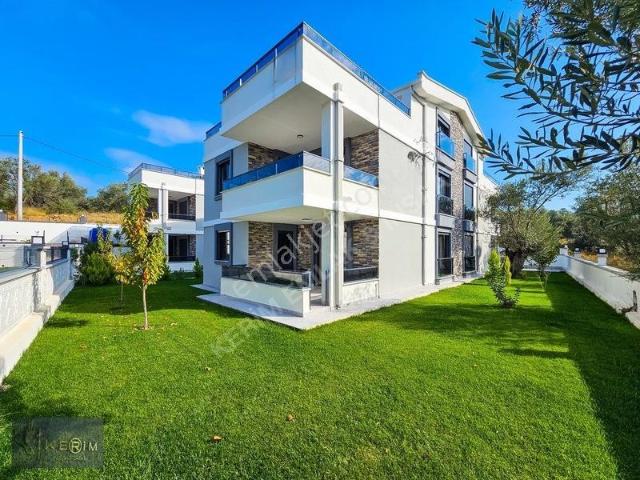 Edremit, Balikesir içerisinde satılık Villa