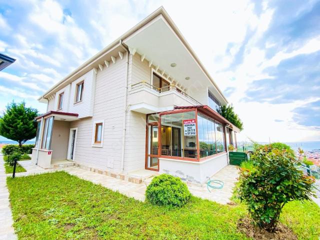 Edremit, Balikesir içerisinde satılık Villa
