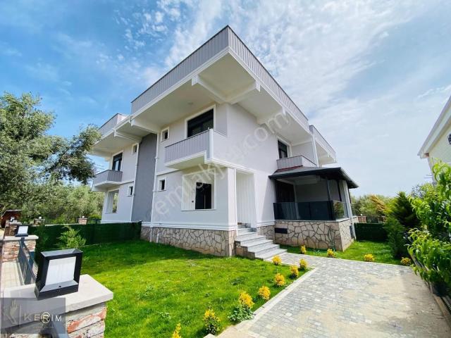 Edremit, Balikesir içerisinde satılık Villa