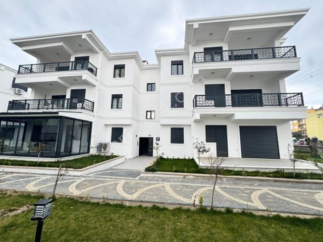 Ayvacik, Çanakkale içerisinde kiralık mülk