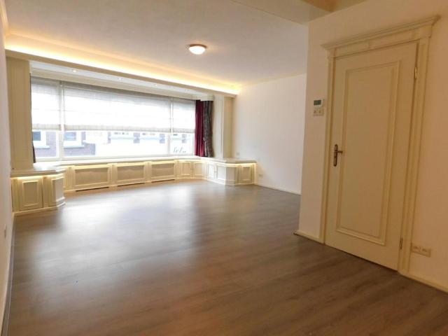 Appartement te huur in Strijen, Oosterhout