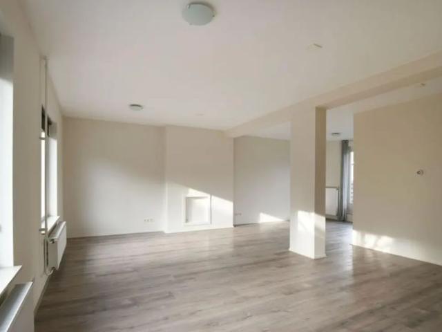 Appartement te huur in Huizen, Noord Holland