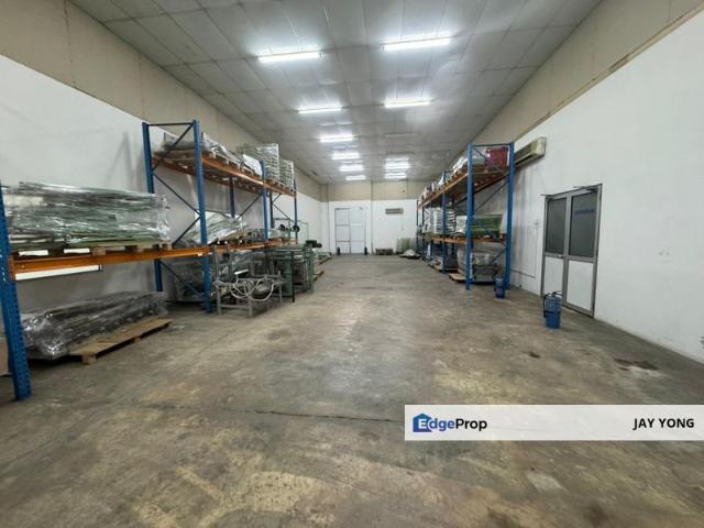 Warehouse for sale in Kerling, Selangor