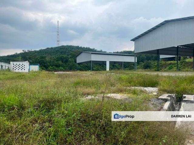 Warehouse for sale in Kerling, Selangor