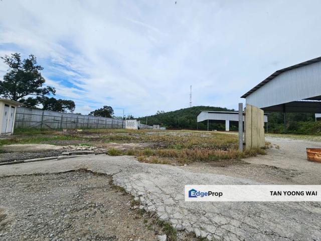 Warehouse for sale in Kerling, Selangor