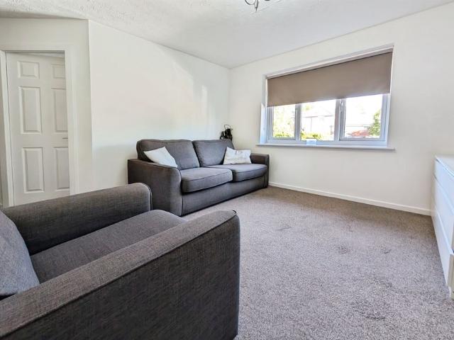 Apartment for rent in Maybush, Southampton