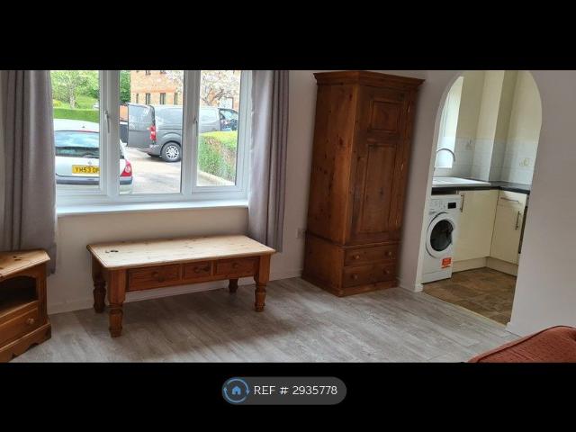 Apartment for rent in Maybush, City Of Southampton