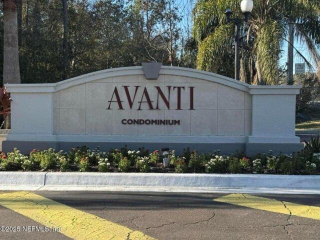 Condo for sale in Jacksonville