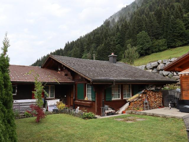 Reihenfamilienhaus kaufen in Saxeten, Bern