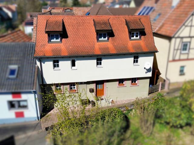 Villa kaufen in Göcklingen, Rheinland-Pfalz