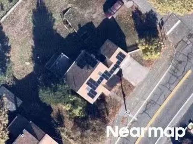 House for sale in Beverly