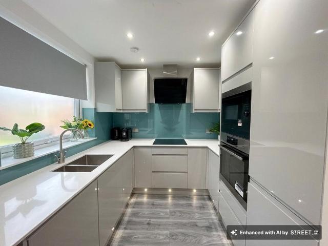Apartment for rent in Putney, Greater London