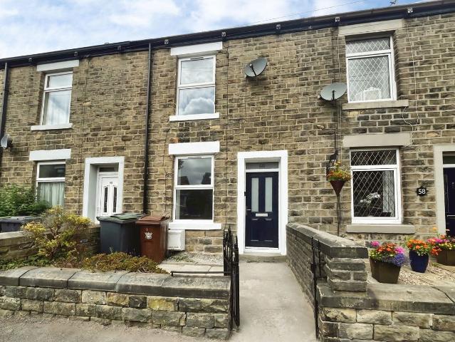 House for rent in Whitfield, Charlesworth