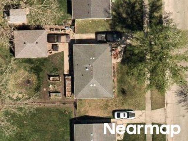 House for sale in Taylor