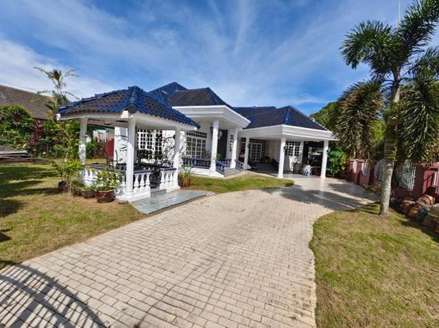 Bungalow for sale in Tringganu
