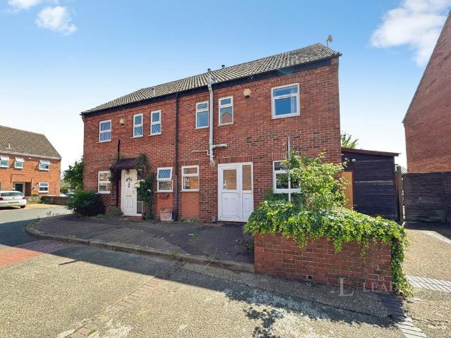 House for rent in Clover Hill, East Bank