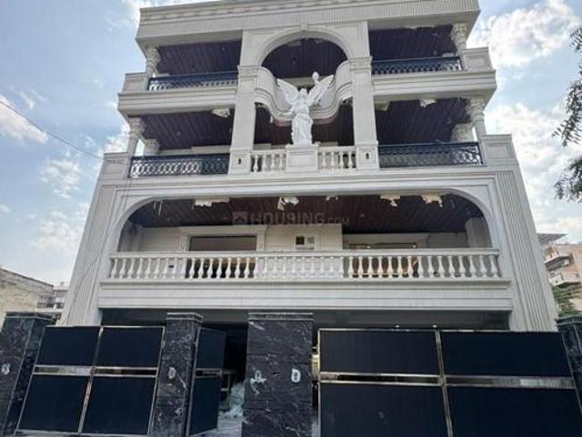 Property for sale in Hariana