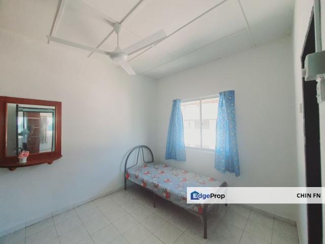 Condominium for sale in Malaka