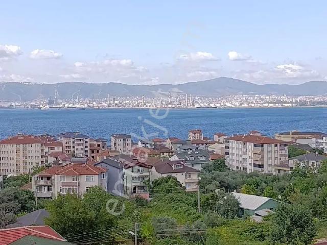 Gölcük, Kocaeli içerisinde satılık mülk
