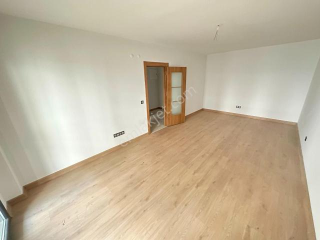 Esenler, İstanbul içerisinde satılık mülk