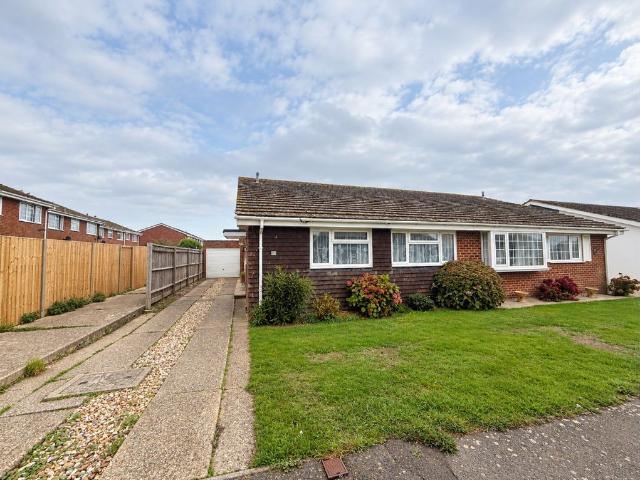 House for rent in Bracklesham, Chichester
