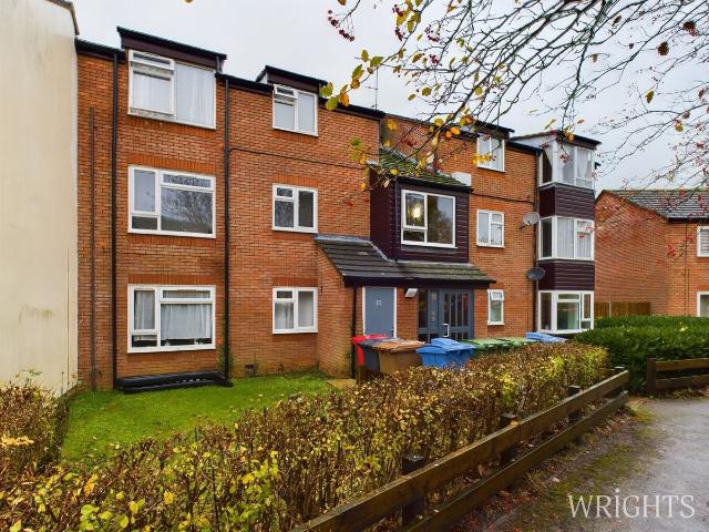 Apartment for rent in Poplars, Shephall