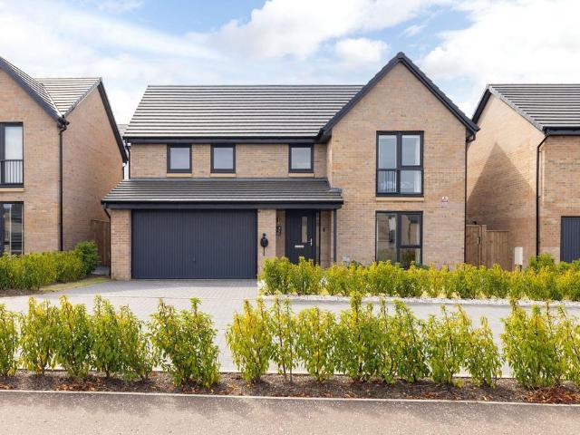 House for rent in Cammo, Scotland