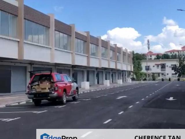 Shop for sale in Kajang, Langat