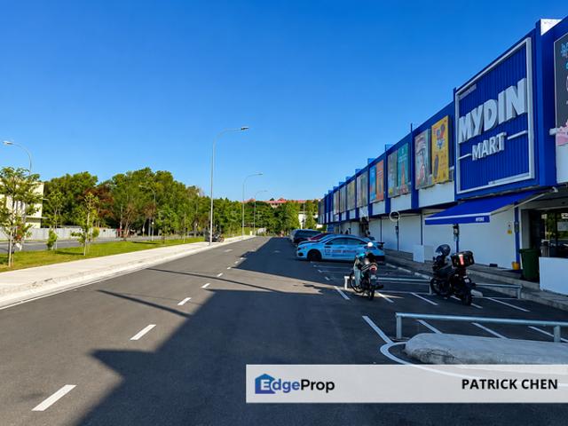 Shop for rent in Kajang, Langat