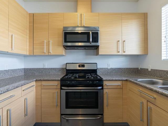 Apartment for rent in Van Nuys Neighborhood Council District, Canoga Park